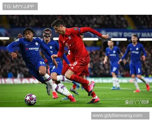 欧冠大战拜仁大胜切尔西五球狂潮引发转会风波与热议